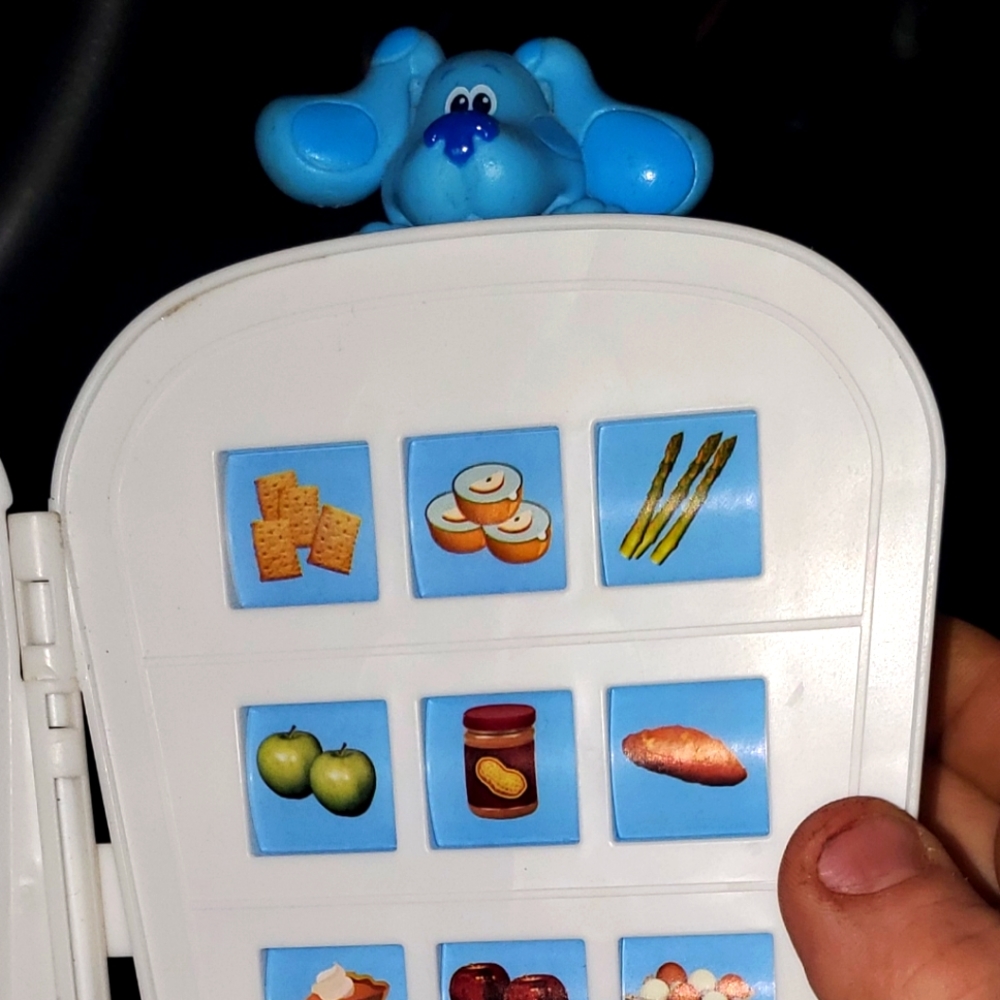Blue's Clues Refrigerator Slots